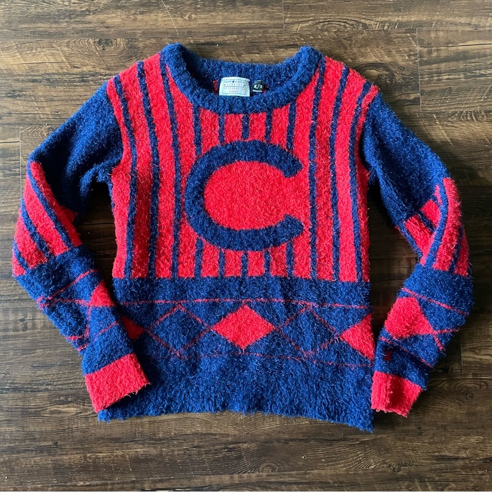 *Rare GENUINE MERCHANDISE BY KLEW Chicago Cubs Klew Inline Eyelash Sweater